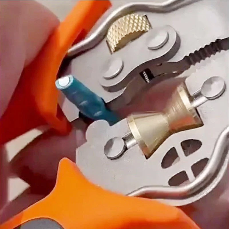 Time-Saving Multifunctional Wire Stripper & Cutter - Image 6