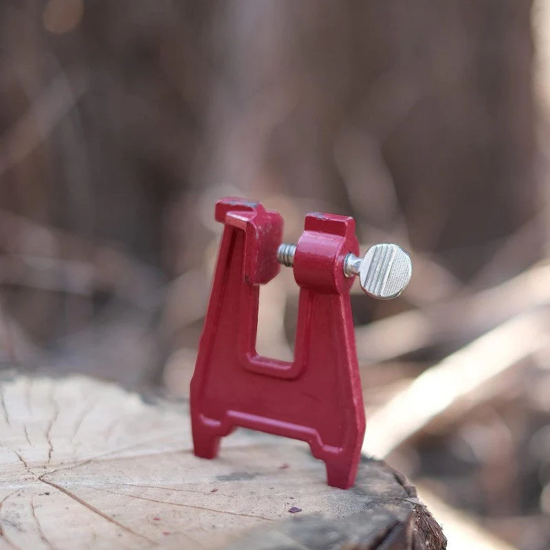 Portable Chainsaw Filing Vise - Image 9