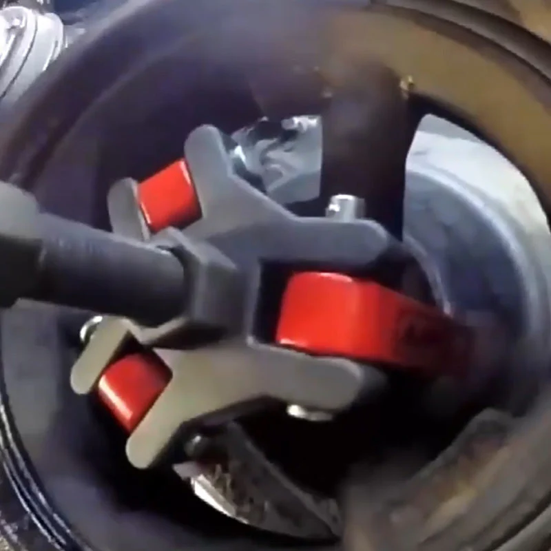 Three-Jaw Crankshaft Pulley Removal Tool - Image 7