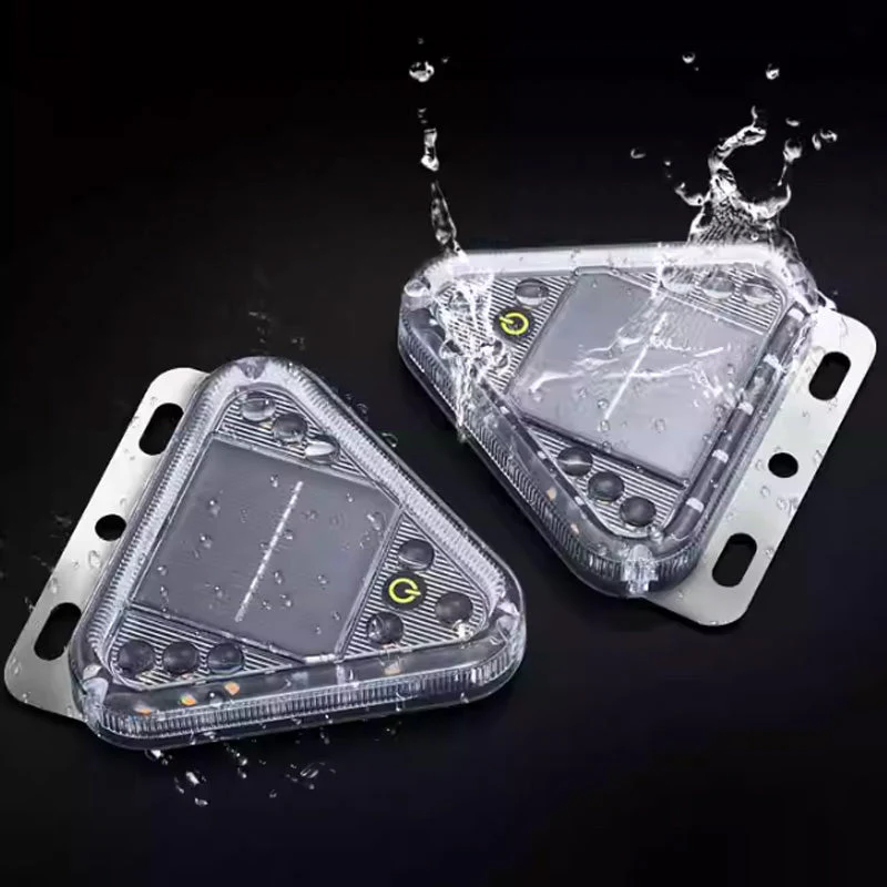 Waterproof Solar-Powered Truck Tail Warning Light - Image 5